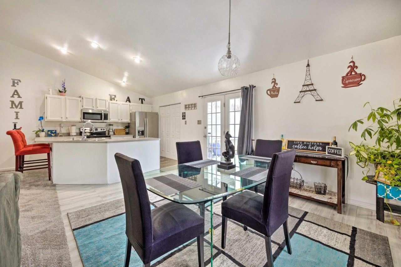 Holiday home With Pool, 5 Mi To Downtown! *